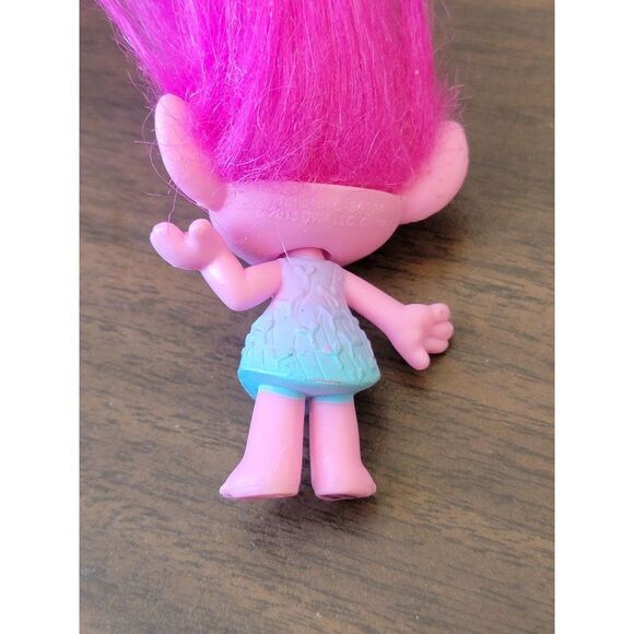 DWA 2015 Hasbro trolls poppy toy figure - Picture 4 of 4